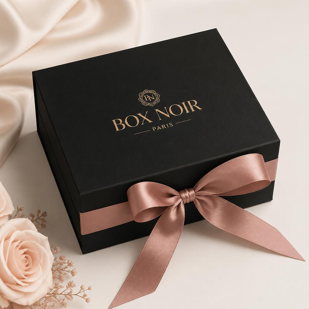 Box Noir Mademoiselle — Caixa fechada
